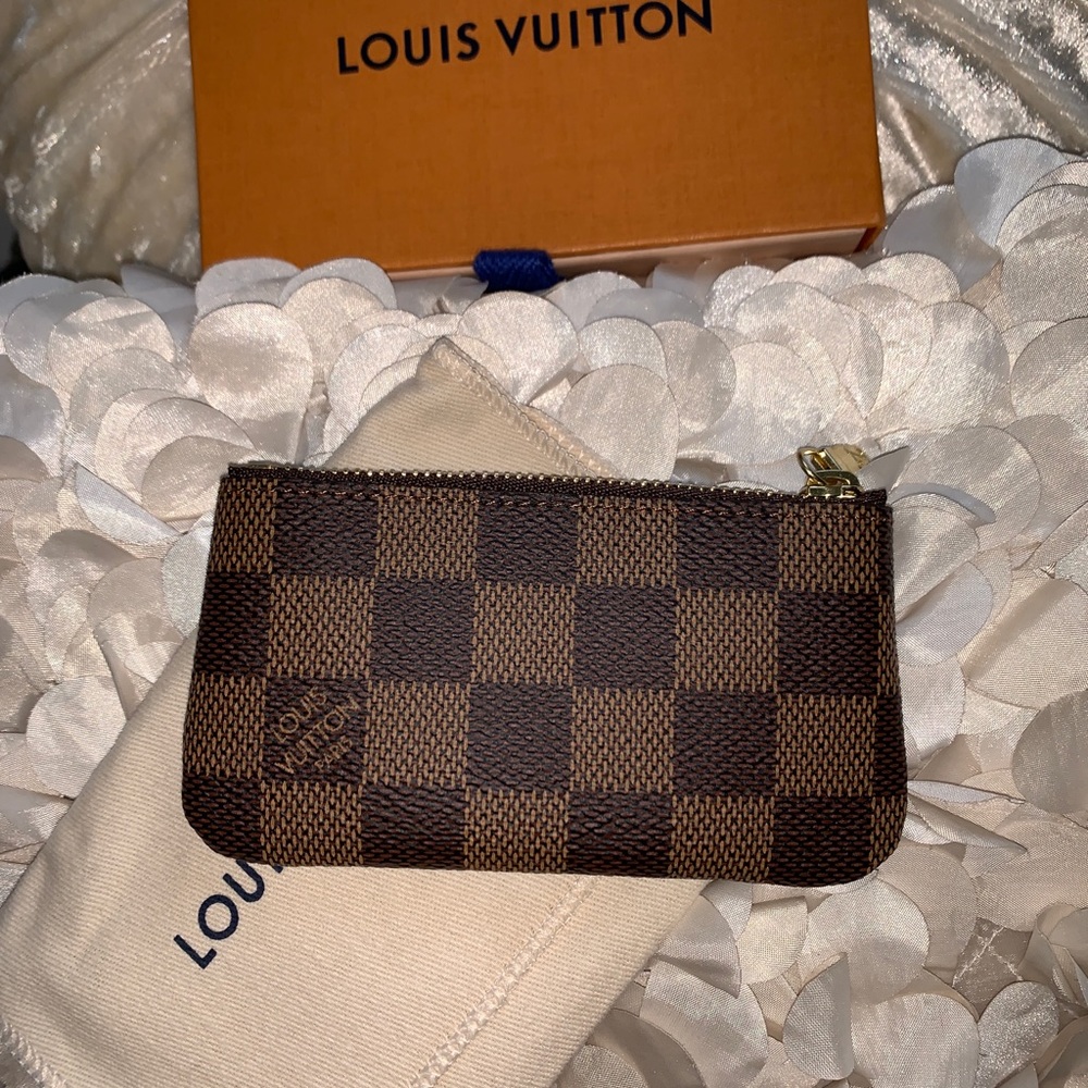 NEW W/TAGS! Louis Vuitton Pochette Cles Ebene